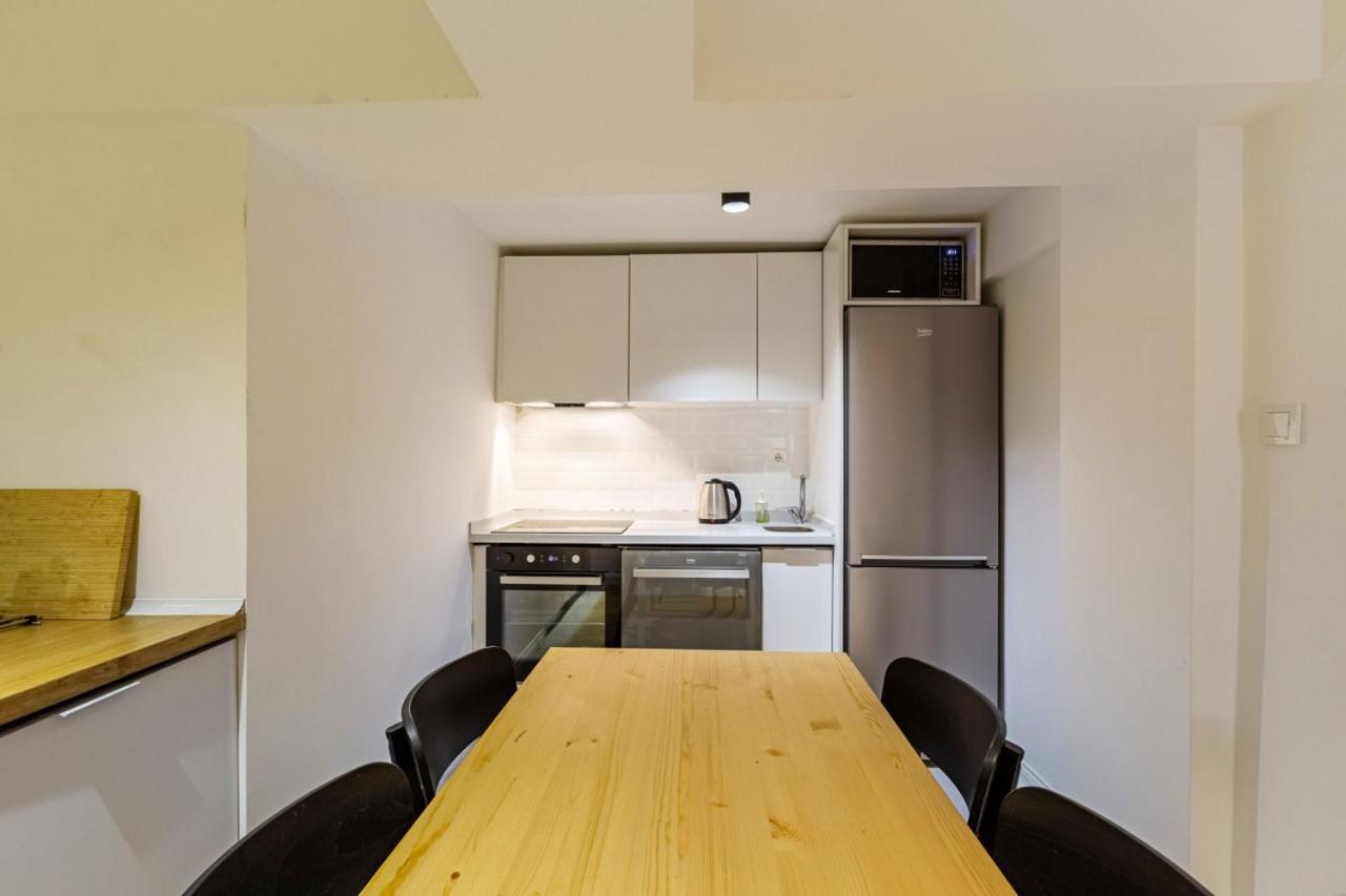 Excellent Flat With Lovely Backyard In Cihangir Istambul Exterior foto