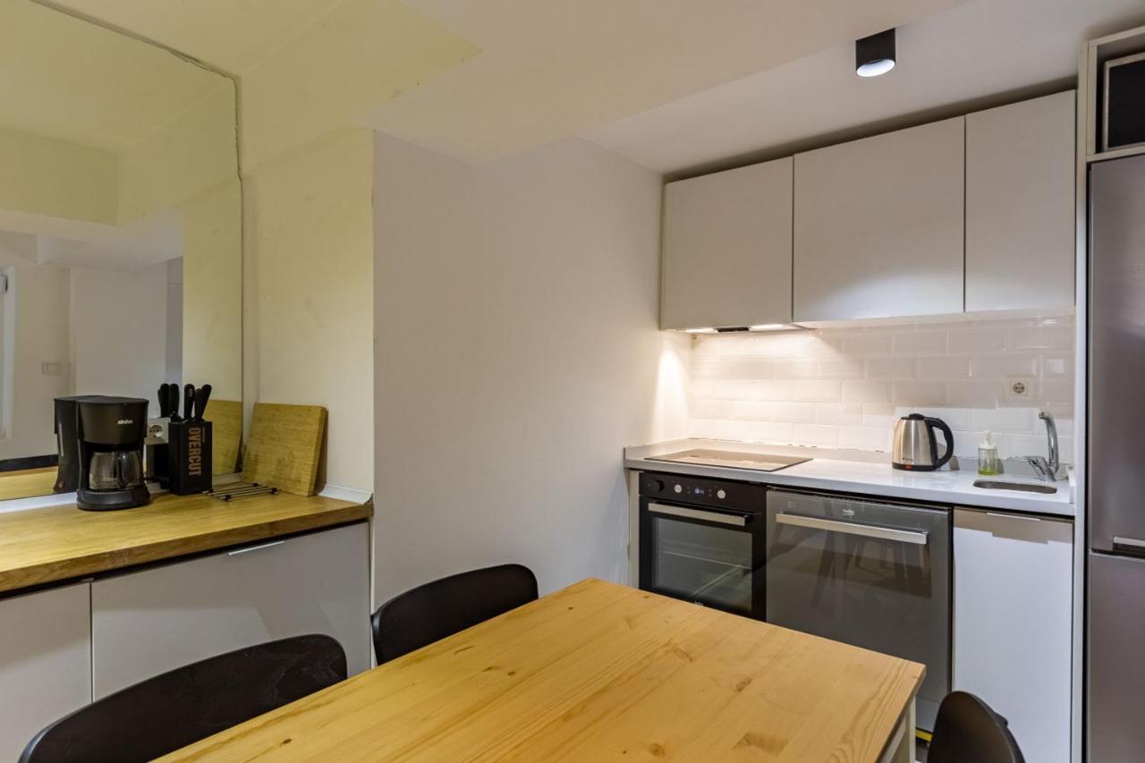 Excellent Flat With Lovely Backyard In Cihangir Istambul Exterior foto