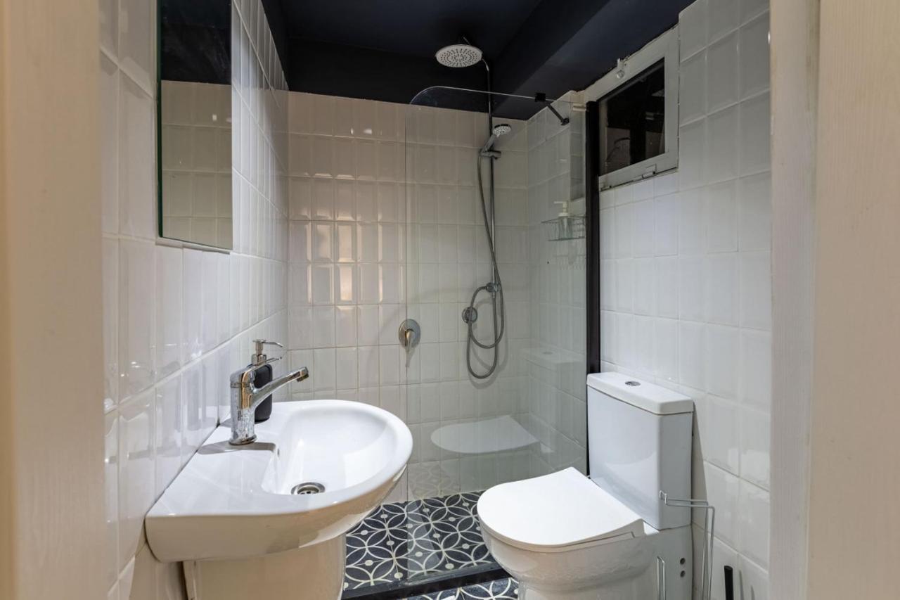 Excellent Flat With Lovely Backyard In Cihangir Istambul Exterior foto